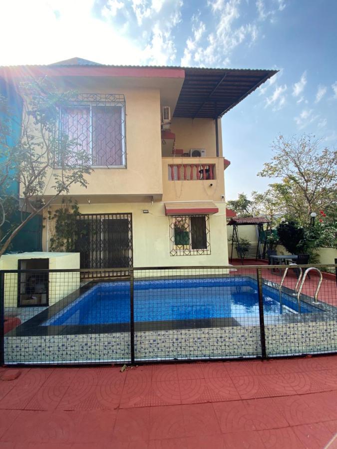 Riyansh Villa Lonavala Eksteriør billede